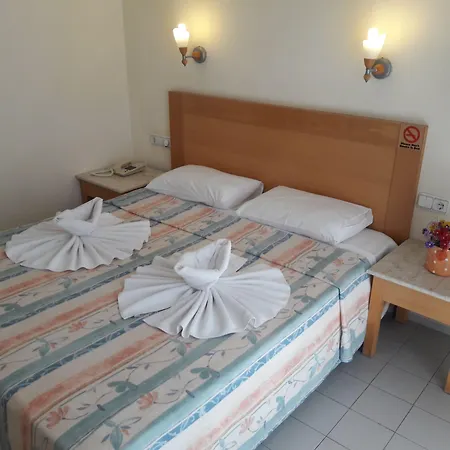 Avlu 4 Aparthotel 4*