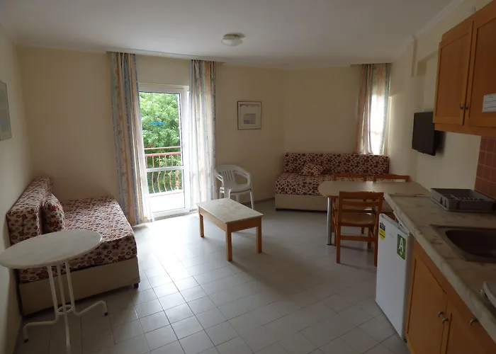 Aparthotel Avlu 4 Marmaris