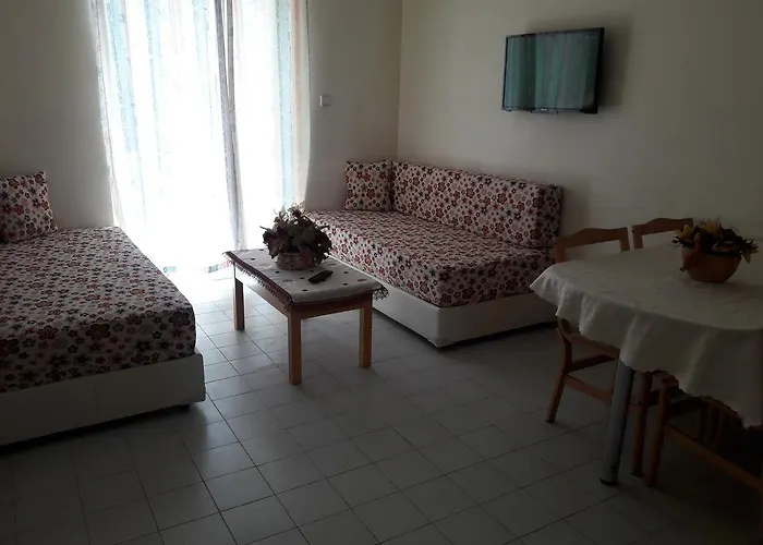 Aparthotel Avlu 4 4*