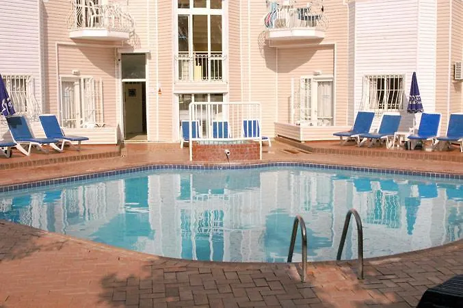 Avlu 4 Aparthotel 4*