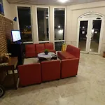 מלון דירות Avlu 4