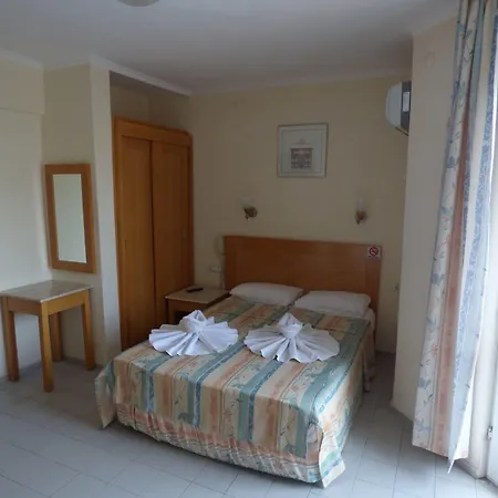 Avlu 4 Lägenhetshotell Marmaris