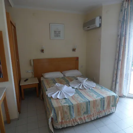 Avlu 4 Apart Marmaris