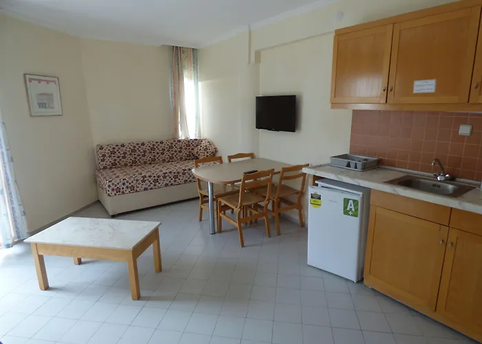 Avlu 4 Lägenhetshotell Marmaris