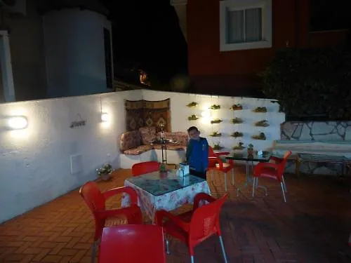 מלון דירות Avlu 4