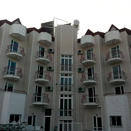 Avlu 4 4* マルマリス