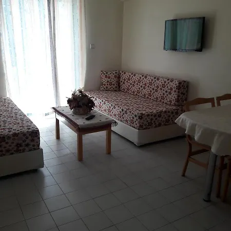 Aparthotel Avlu 4 4*