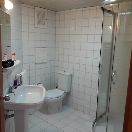 Avlu 4 アパートホテル マルマリス