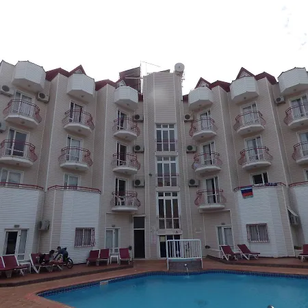Aparthotel Avlu 4