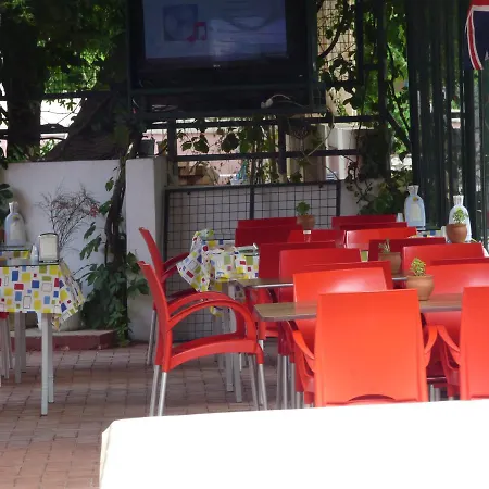 Aparthotel Avlu 4 4*
