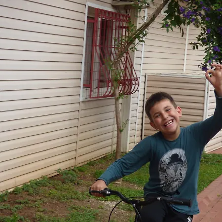 Avlu 4 アパートホテル マルマリス