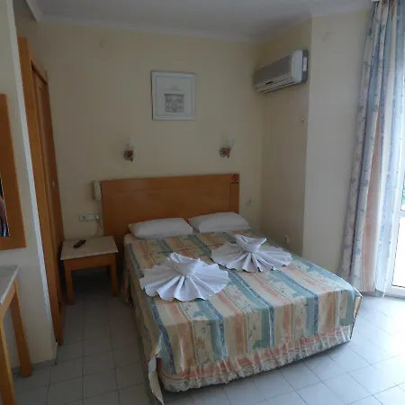 Aparthotel Avlu 4